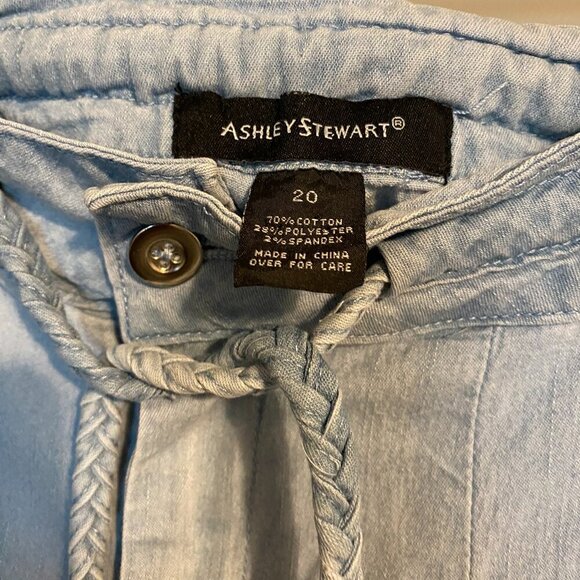 Chambray Drawstring Pants - Picture 3 of 3